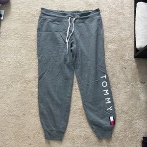 Tommy Hilfiger Sweats